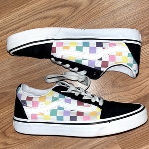 Vans checkered